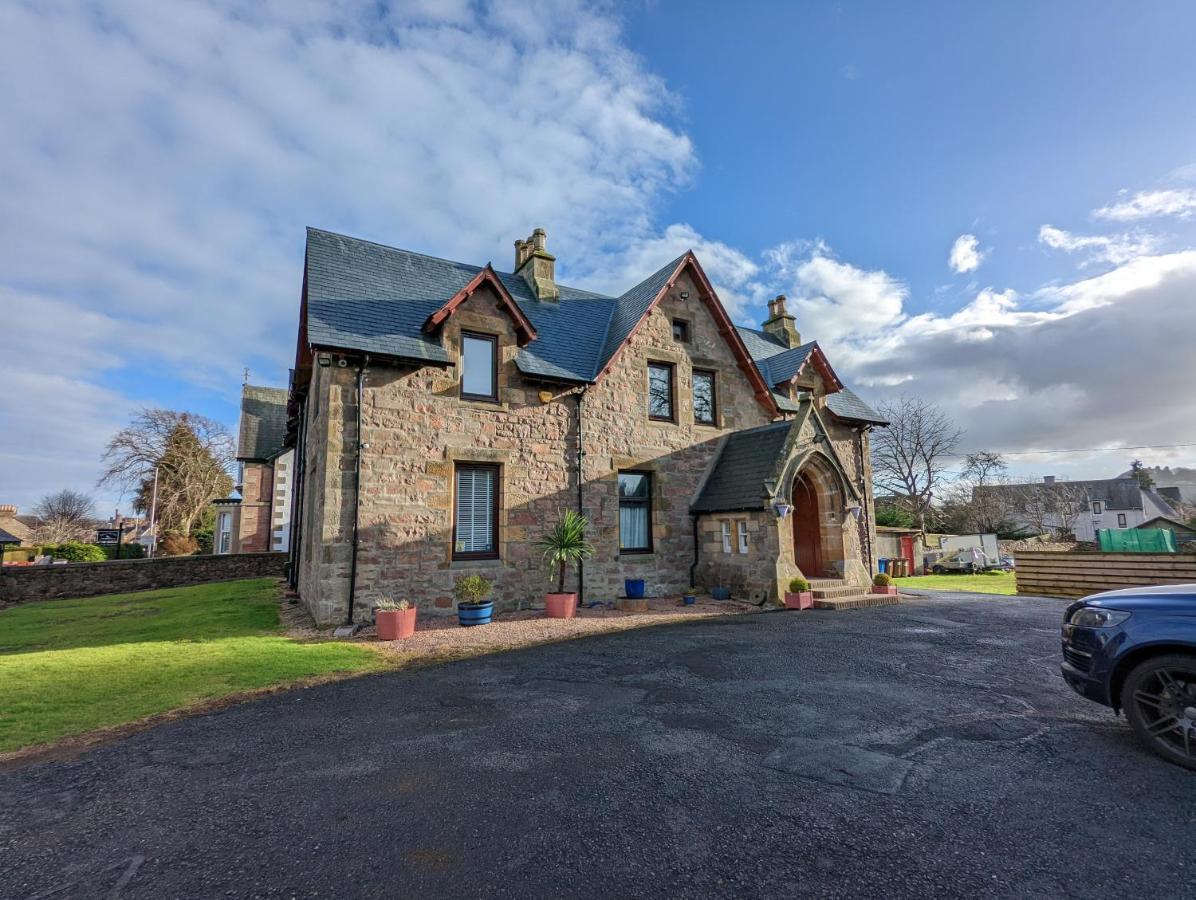 Cambeth Lodge Inverness Bagian luar foto